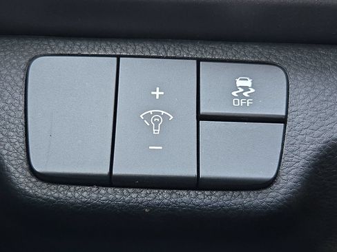 Used 2023 Kia Rio LX FWD image 36