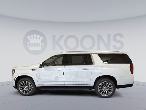 New 2026 GMC Yukon XL Denali AWD/4WD image 2
