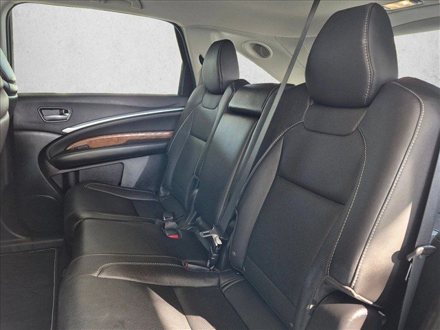 Used 2020 Acura MDX w/ Technology Package AWD/4WD image 16