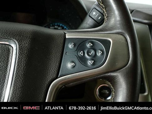 Used 2020 GMC Yukon XL Denali w/ Denali Premium Package RWD image 12