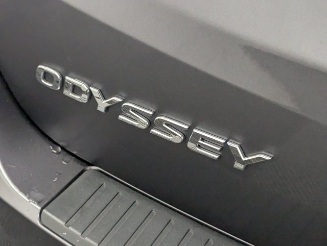 Used 2026 Honda Odyssey Touring image 9