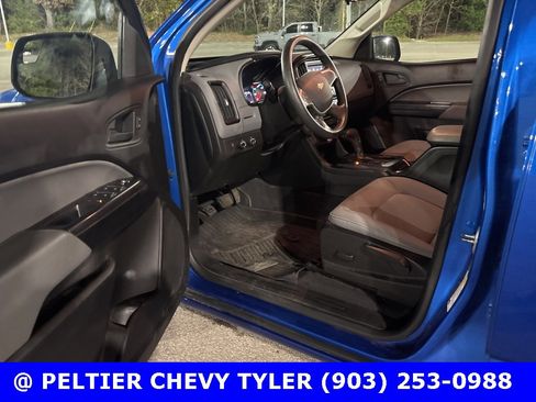 Used 2021 Chevrolet Colorado W/T w/ Custom Special Edition image 12