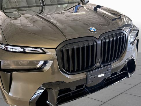 Used 2026 BMW X7 xDrive40i w/ Executive Package AWD/4WD image 30