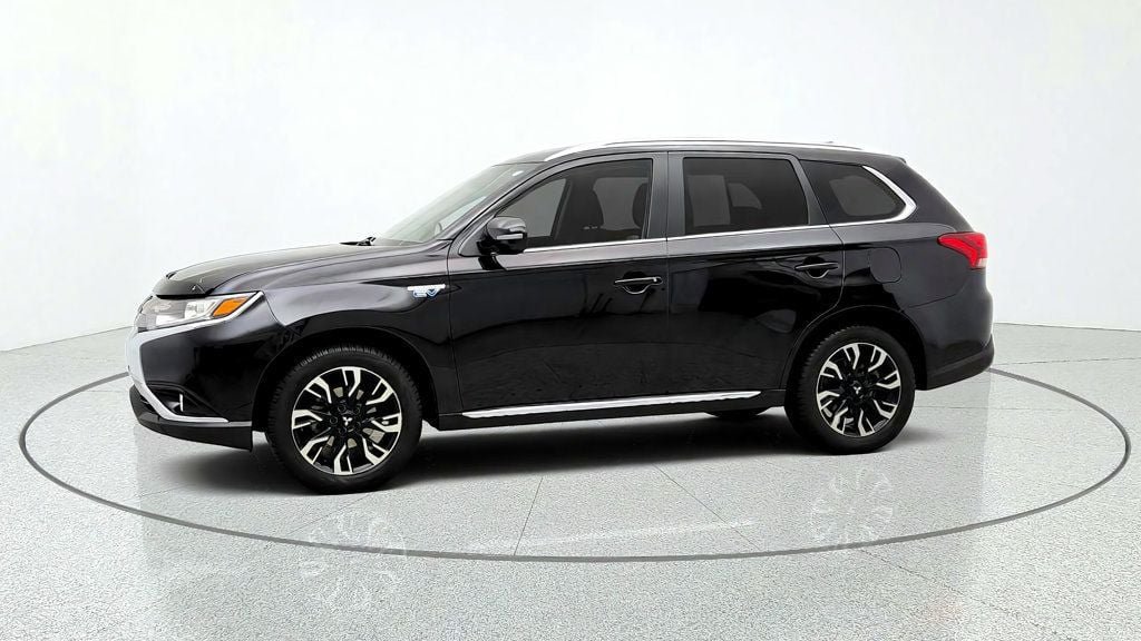 Used 2018 Mitsubishi Outlander SEL AWD/4WD image 8