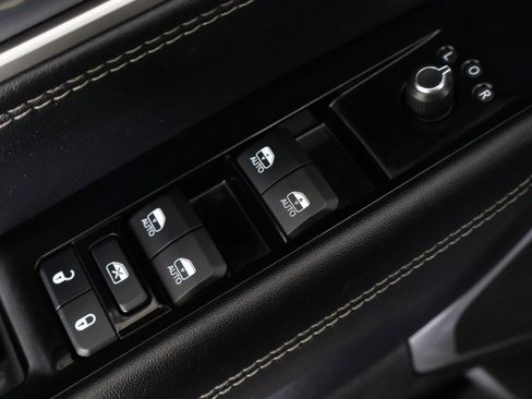 Used 2022 Jeep Wagoneer Series II w/ Premium Group I image 47