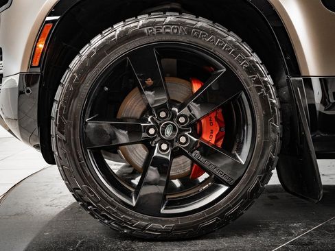 Used 2021 Land Rover Defender 110 X image 13