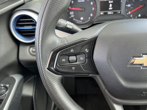 Used 2024 Chevrolet Trax LS w/ Driver Confidence Package FWD image 26