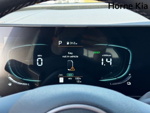 New 2025 Kia Sportage X-Line image 16