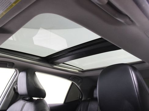 Used 2020 Toyota Camry XSE w/ Carpet Mat Package FWD image 9