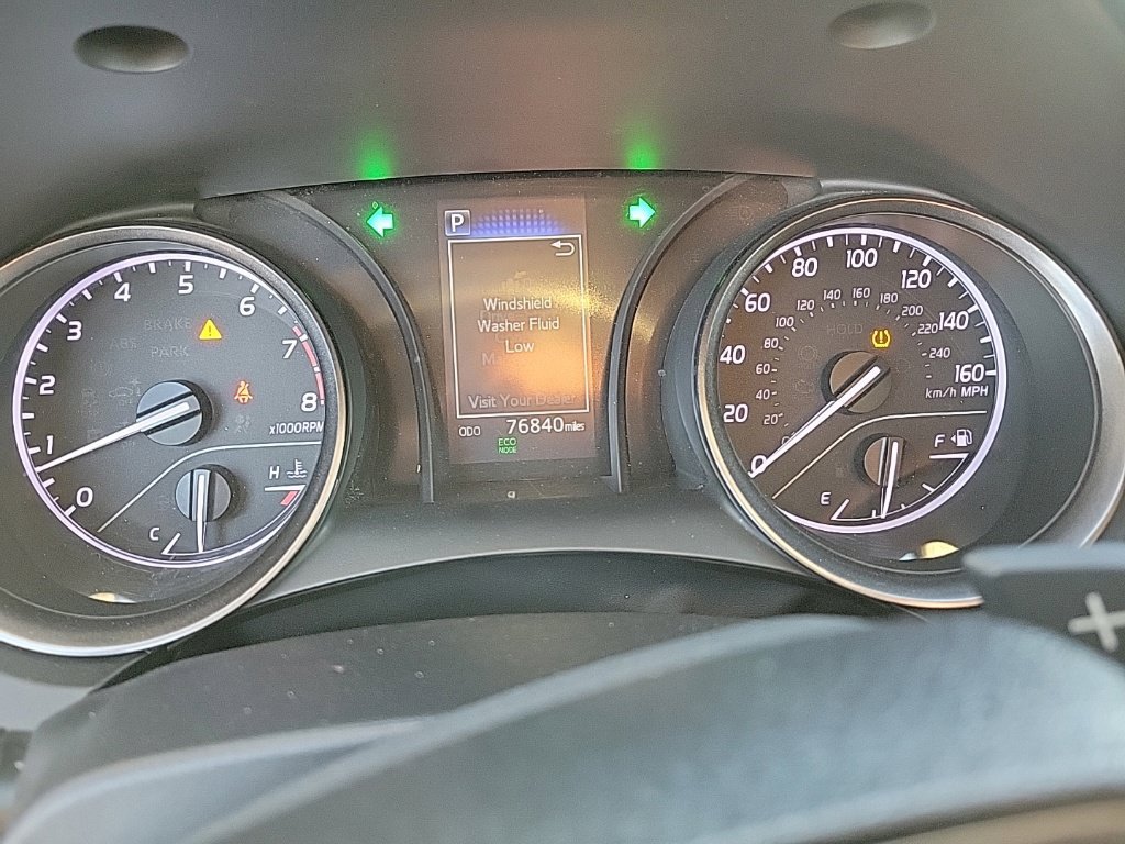 Used 2022 Toyota Camry SE FWD image 10