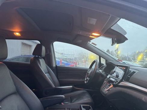 Certified 2024 Honda Odyssey EX-L image 8