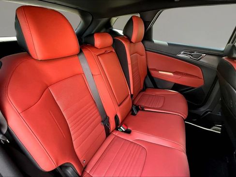 New 2026 Kia Sportage SX AWD/4WD image 10