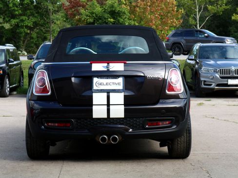 Used 2014 MINI Cooper S image 23