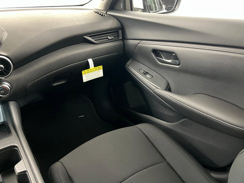New 2025 Nissan Sentra S image 10