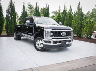 Used 2026 Ford F350 Lariat w/ Lariat Ultimate Package AWD/4WD video 2