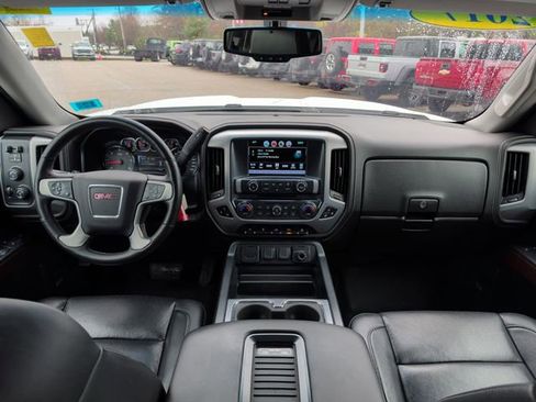 Used 2017 GMC Sierra 1500 SLT w/ SLT Premium Package AWD/4WD image 17