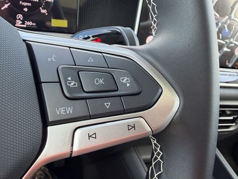 New 2026 Volkswagen Tiguan SE image 27