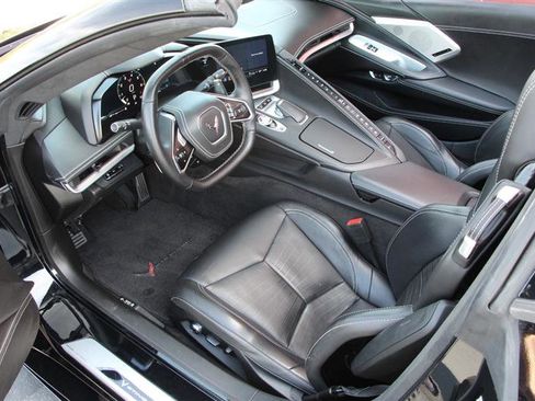 Used 2023 Chevrolet Corvette Stingray Premium Conv w/ Battery Protection Package RWD image 11