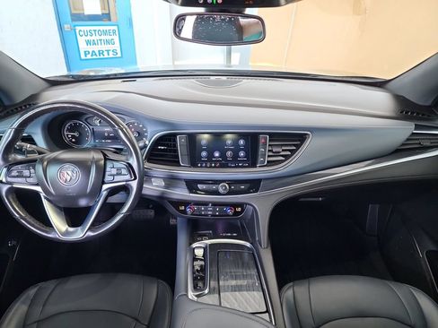 Used 2022 Buick Enclave Essence w/ Sport Touring Edition FWD image 16