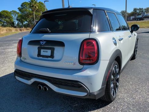 Used 2022 MINI Cooper S image 5