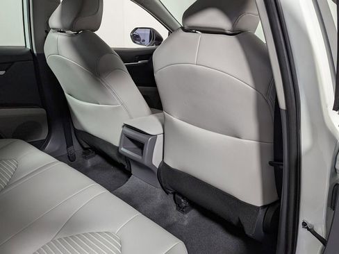 Certified 2023 Toyota Camry SE image 43