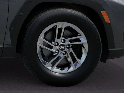 New 2026 Hyundai Tucson SE image 8