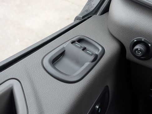 New 2026 Ford Transit 250 148 Medium Roof image 23