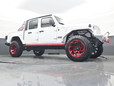 Used 2020 Jeep Gladiator Sport w/ Quick Order Package 24S AWD/4WD image 19