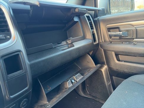 Used 2021 RAM 1500 Classic Warlock image 8