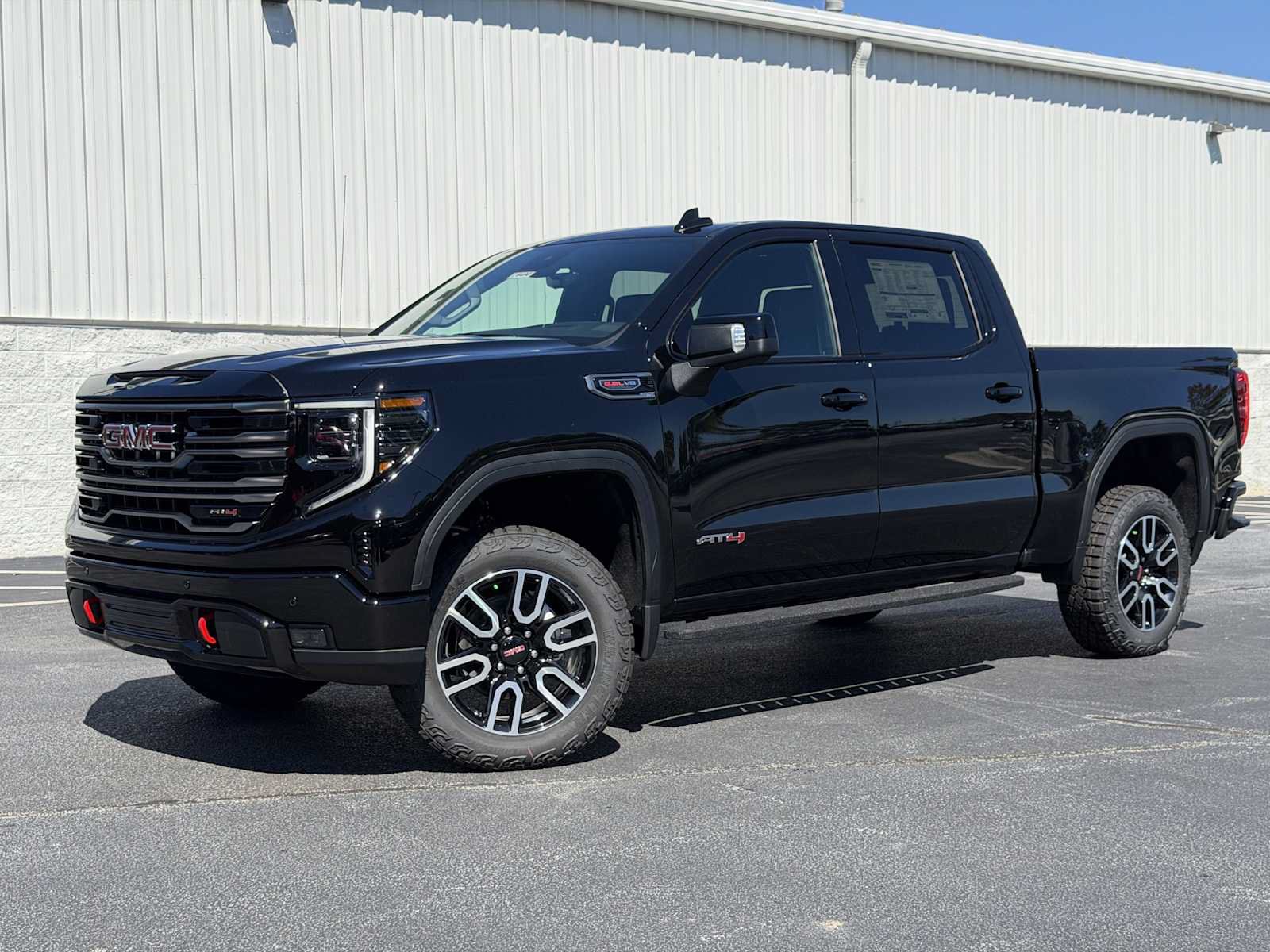 New 2026 GMC Sierra 1500 AT4 w/ AT4 Premium Package AWD/4WD image 17