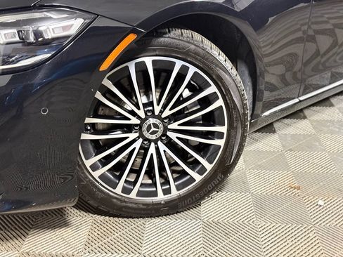 Used 2021 Mercedes-Benz S 580 4MATIC Sedan image 2