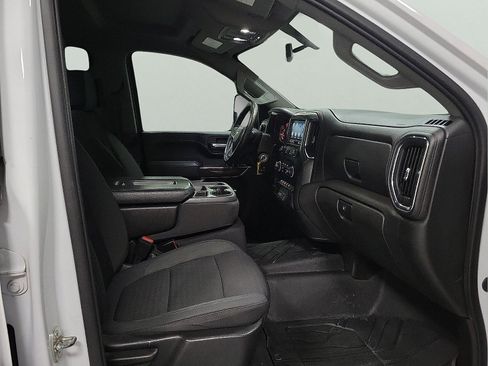 Used 2021 Chevrolet Silverado 2500 LT w/ Z71 Off-Road Package image 15