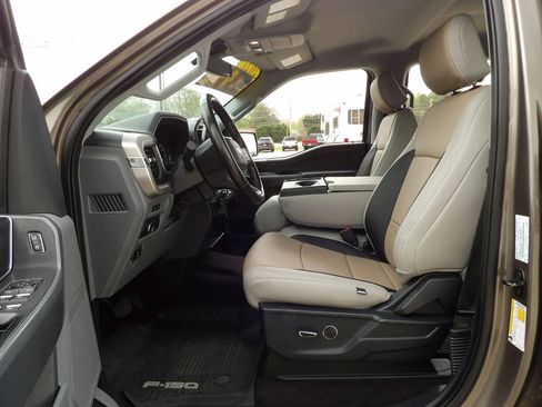 Used 2021 Ford F150 XLT w/ Equipment Group 301A Mid image 13