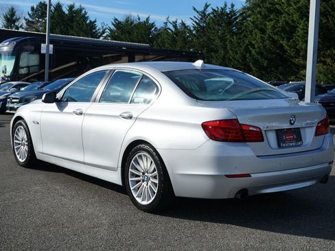 Used 2013 BMW 535i xDrive Sedan image 3