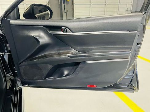 Used 2023 Toyota Camry SE w/ Audio Upgrade Package image 33