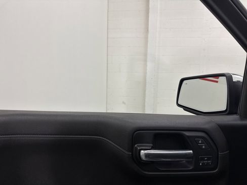 Used 2019 Chevrolet Silverado 1500 LTZ w/ LTZ Plus Package image 38