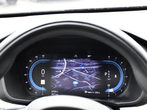 Certified 2022 Volvo XC60 B6 Inscription w/ Advanced Package image 25