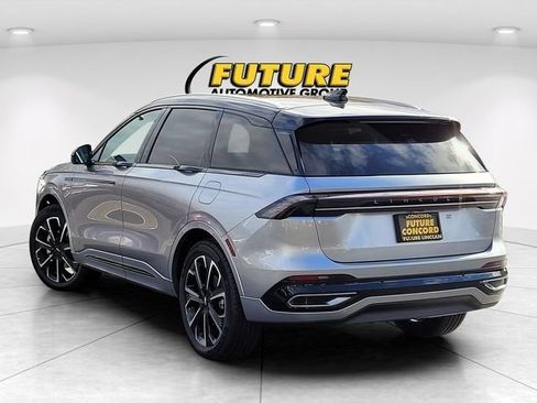 New 2026 Lincoln Nautilus Reserve AWD/4WD image 5