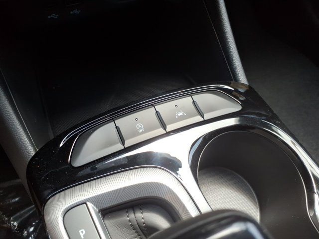 New 2026 Buick Envista Sport Touring w/ Convenience I Package FWD image 32