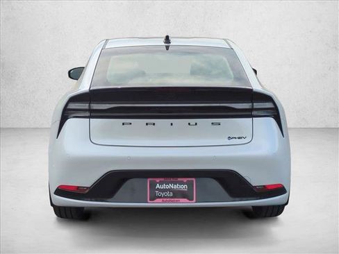 New 2026 Toyota Prius Plug-In Hybrid image 8
