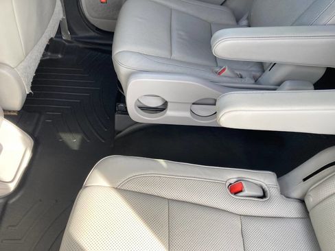 Used 2015 Toyota Highlander Limited image 33