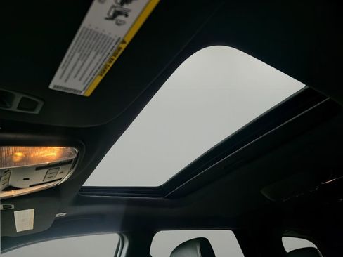 Used 2025 Dodge Durango GT image 25