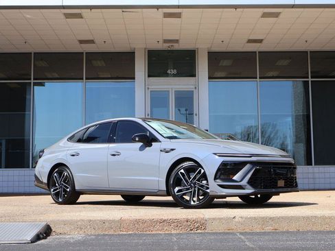 New 2026 Hyundai Sonata N Line image 2