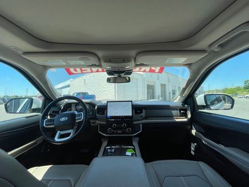 Used 2024 Ford Expedition Max Limited RWD image 25