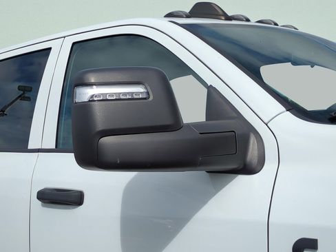 Used 2024 RAM 3500 Tradesman image 27