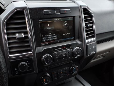 Used 2015 Ford F150 XLT w/ Equipment Group 302A Luxury AWD/4WD image 14