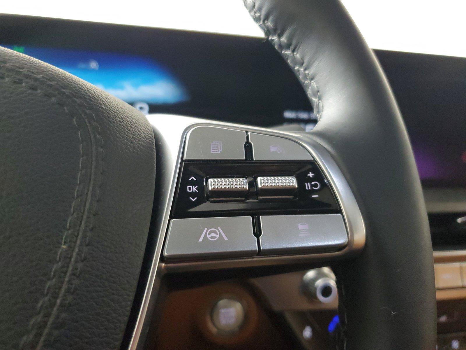 Used 2024 Kia Telluride SX X-Line AWD/4WD image 25