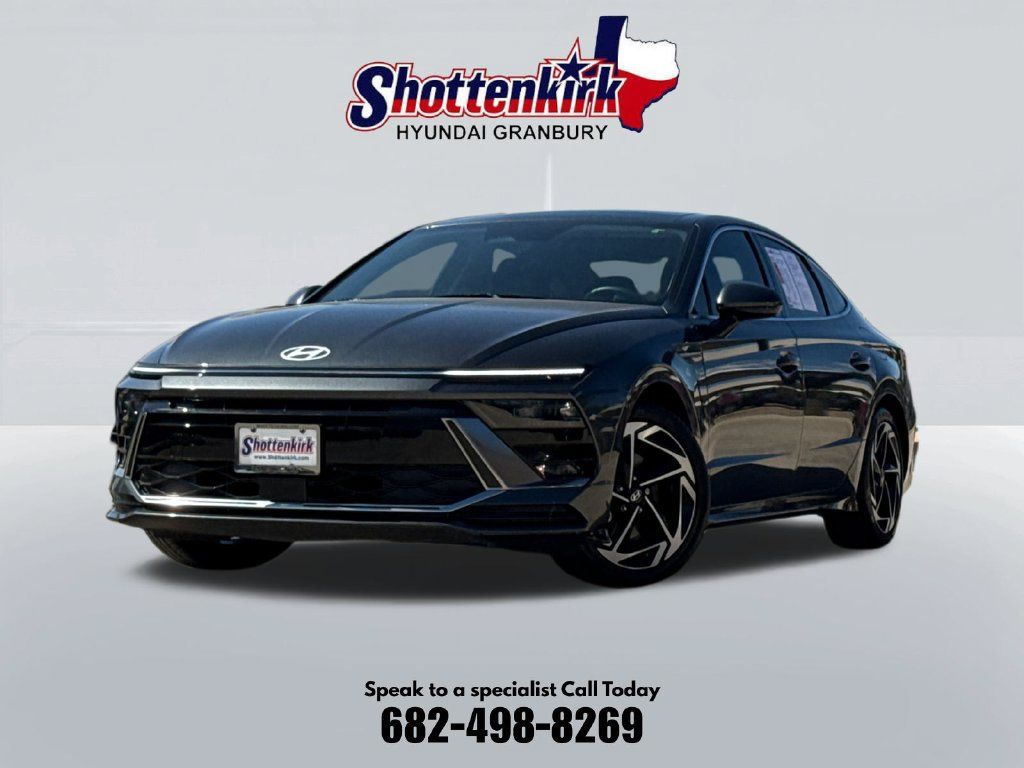 Used 2024 Hyundai Sonata SEL w/ Convenience Package FWD image 1