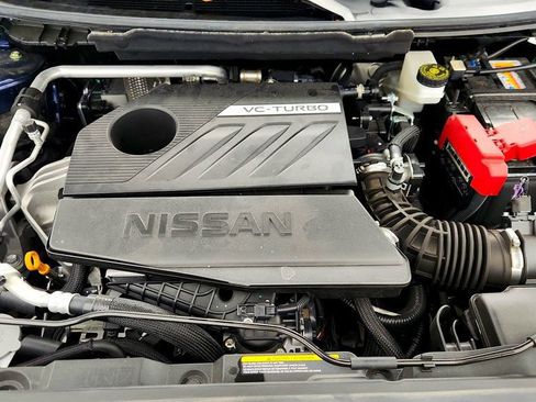 Used 2025 Nissan Rogue Platinum w/ Platinum Premium Package image 27