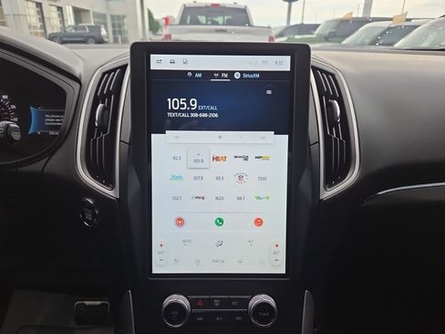 Certified 2024 Ford Edge ST-Line AWD/4WD image 30
